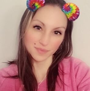 Meet your Posher, Stephanie